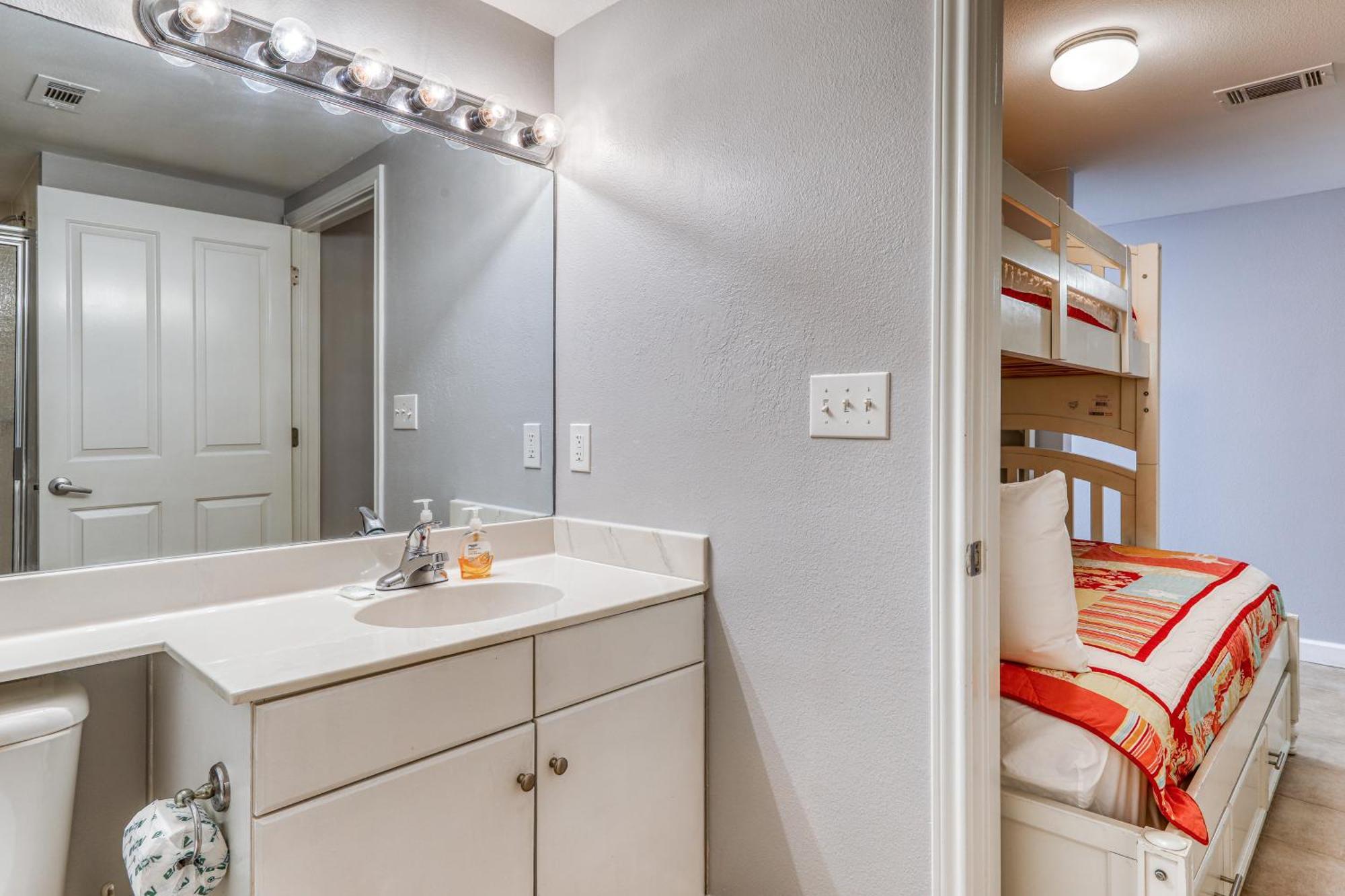 Shores Of Panama Resort By Vacasa Panama City Beach Chambre photo