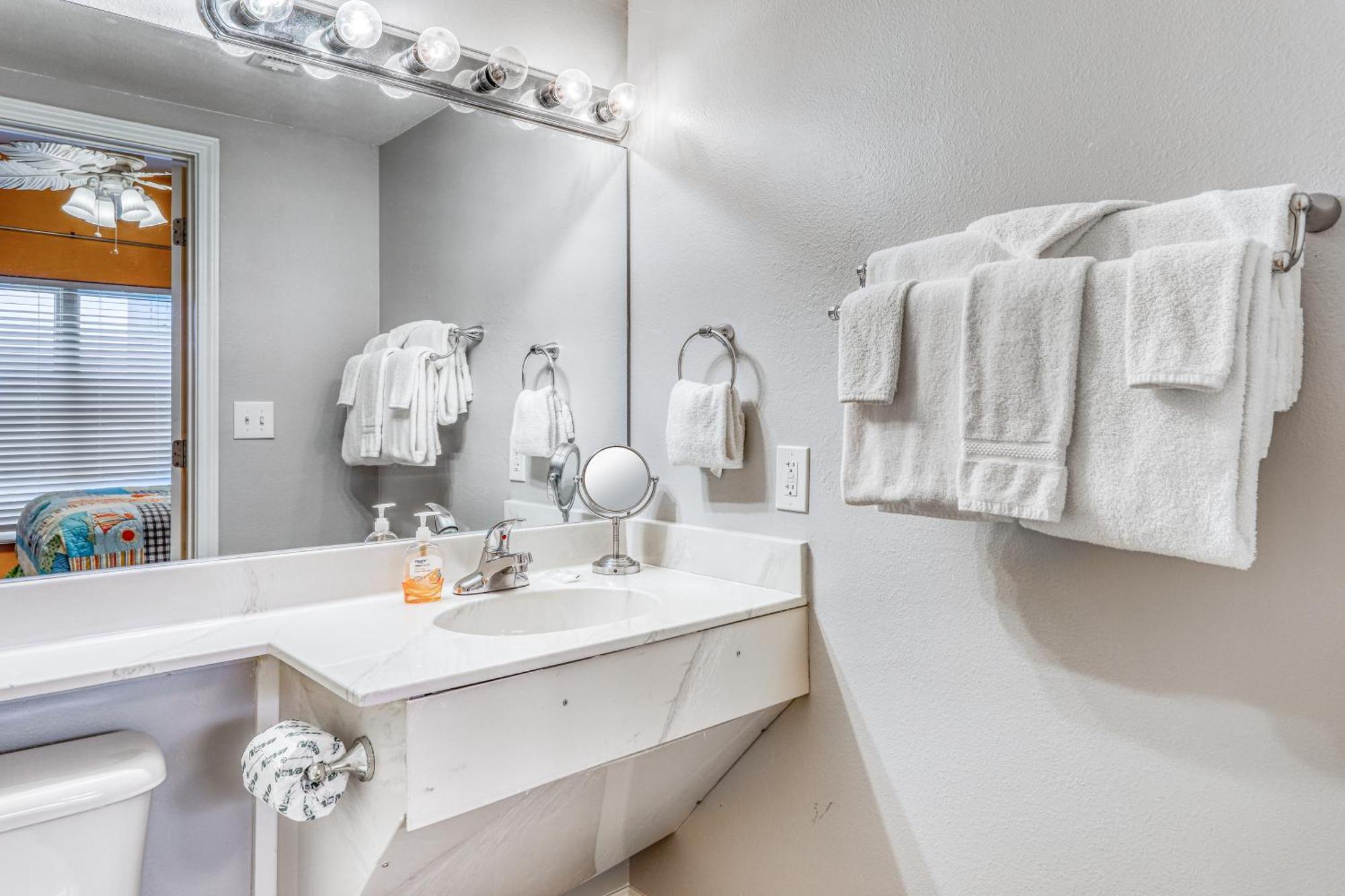 Shores Of Panama Resort By Vacasa Panama City Beach Chambre photo